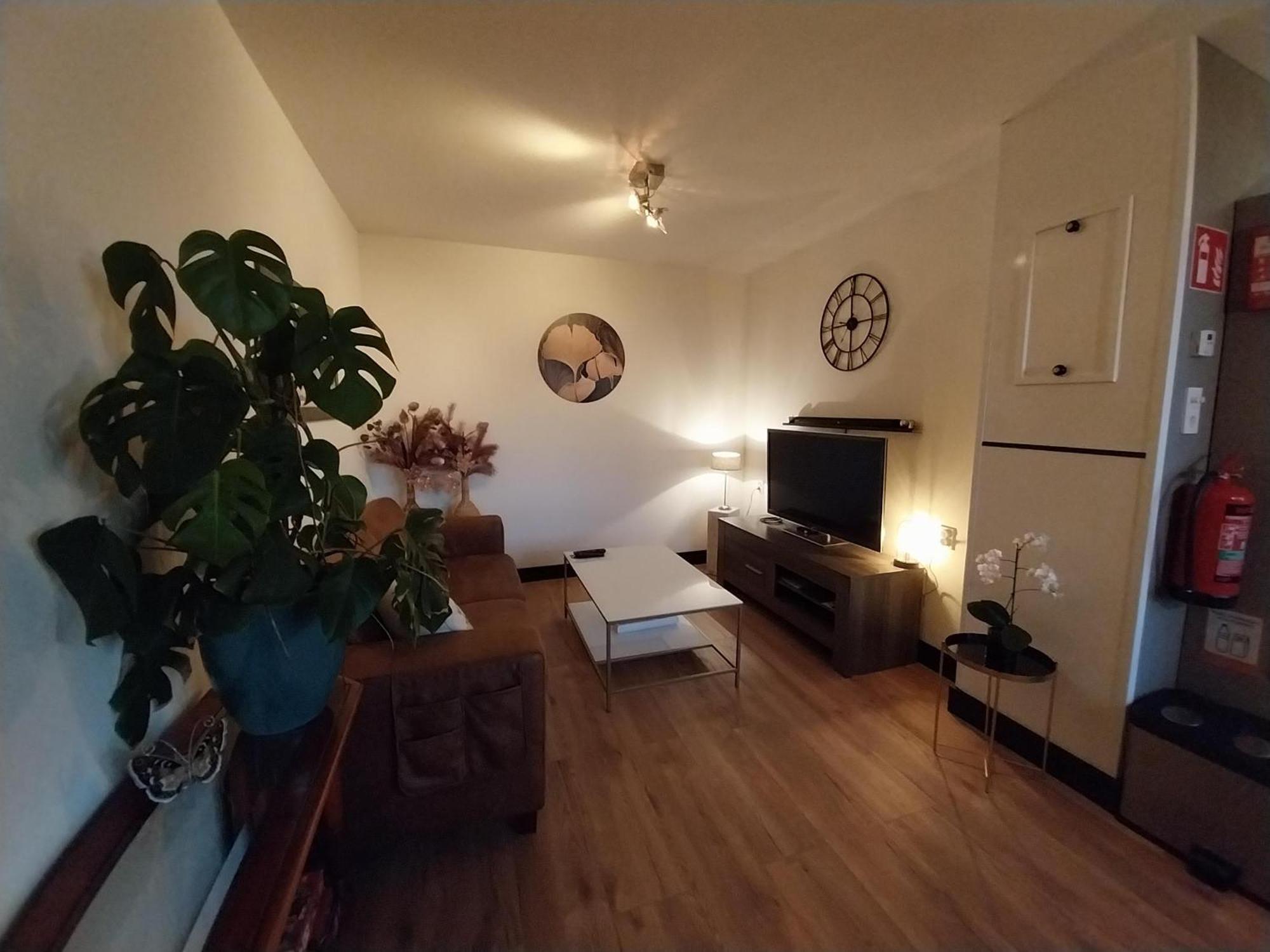 Vakantiewoning Hem Luaran gambar